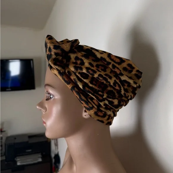 Leopard Print Head Wrap turban style hat - Picture 3 of 4